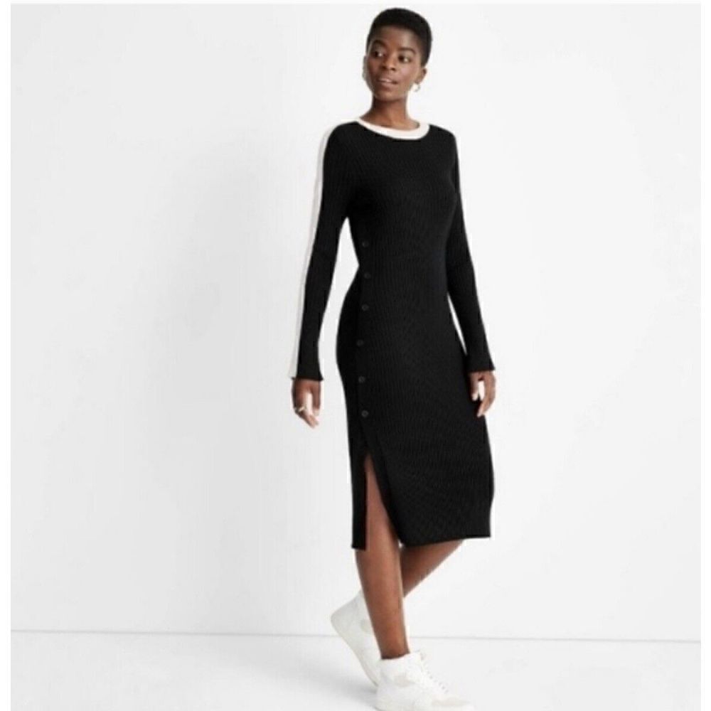 NEW Ribbed Long Sleeve Side Button Sweater Dress - Future Collective ~ 3X. L